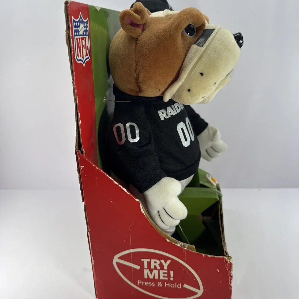 VINTAGE ✨Gemmy ✨Raiders NFL‎ ✨Endzone Dancer Dog✨ 2004✨Extremely Rare✨HTF